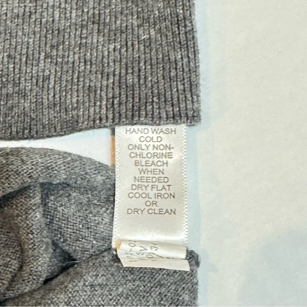 Banana Republic Luxury Blend Silk Cashmere V-Neck Sweater Office Casual XL